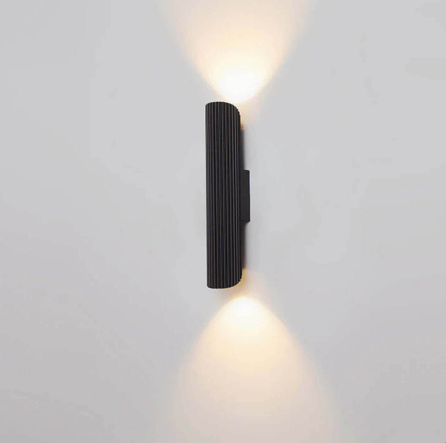Reva Wall Light