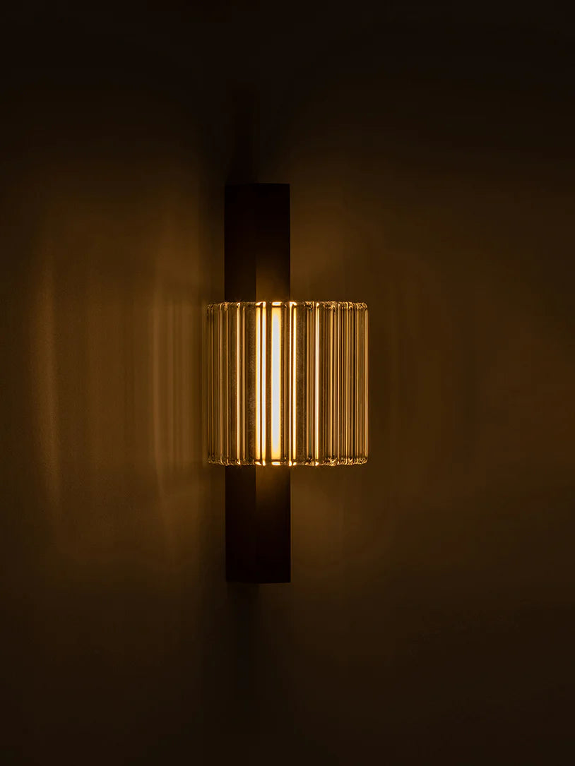 Column 250 Wall Light