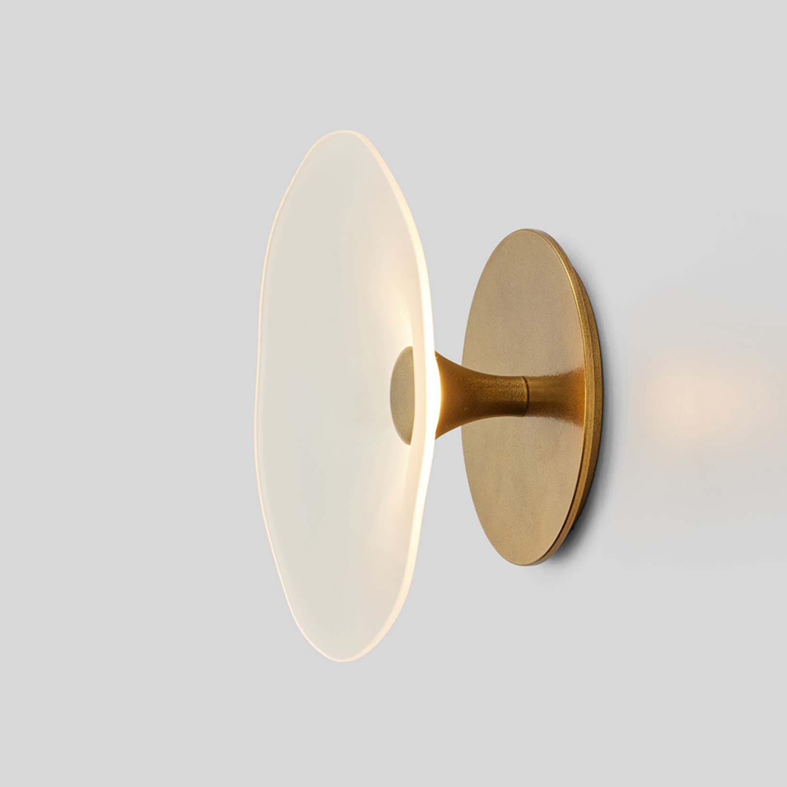 Flora Wall Light – ilonka lighting