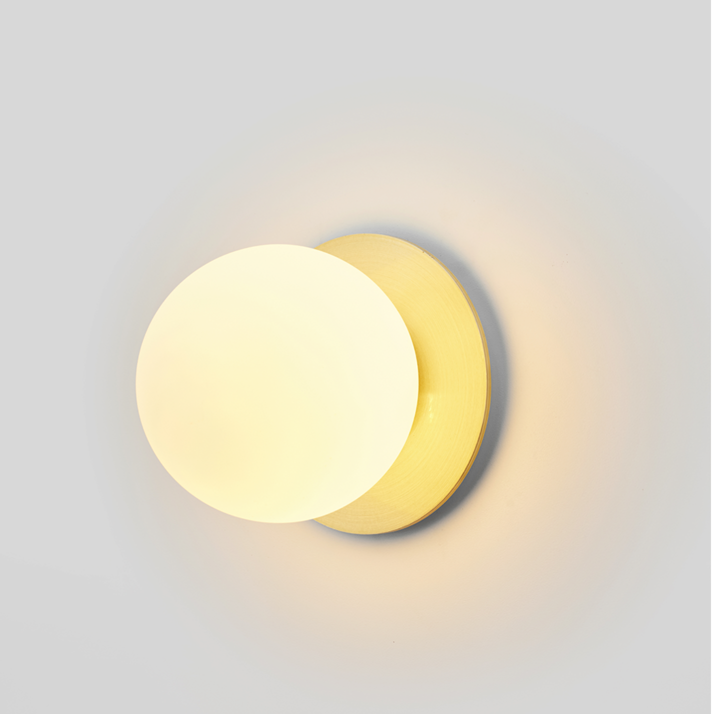 Sol 1 Wall Light